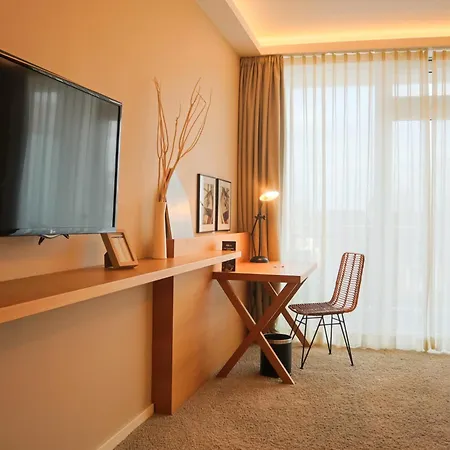 Seehuus Lifestyle فندق 4*