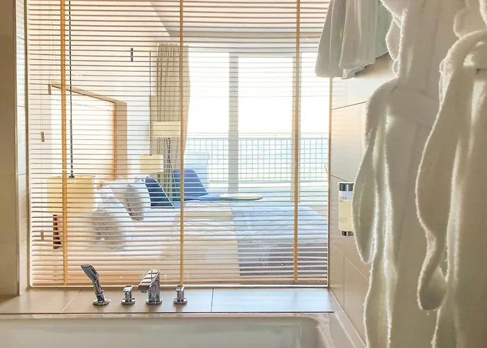 Seehuus Lifestyle فندق 4*